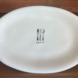 Rae Dunn - Set of 4 Oval Plates -  (Savor, Dine, Chow, Eat)